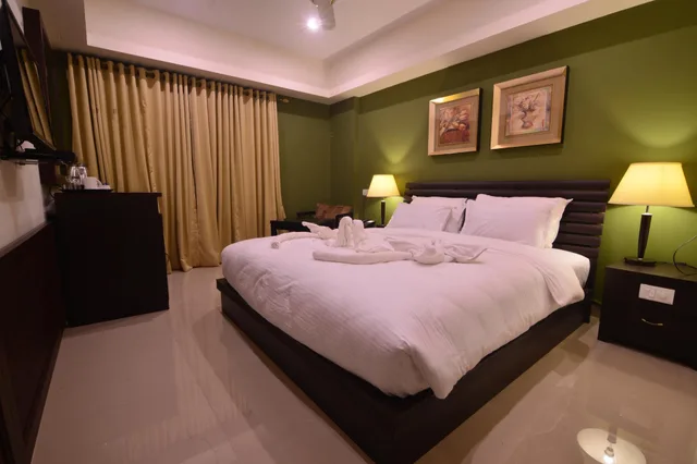 جناح تنفيذي، Seasons Hotels & Resorts 1/1