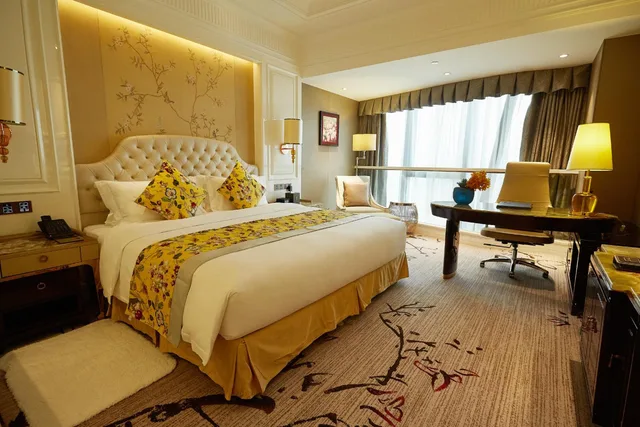 غرفة سوبيريور تنفيذية بسرير كينج، Guangzhou Estandon Hotel 1/2