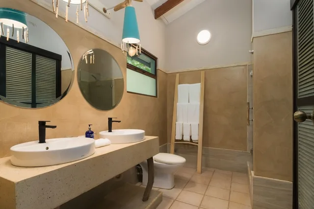 فيلا فاخرة بسرير كينج وسريرين كوين بغرفتي نوم بمسبح خاص، Cala Luna Boutique Hotel and Villas 8/10