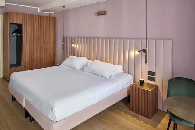 غرفة ديلوكس بسرير كوين، Hotel Kristal Palace 7/10
