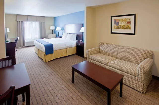 جناح بسرير كينج لذوي الإعاقة، Holiday Inn Express Hotel And Suites Shelbyville Indianapolis 2/6