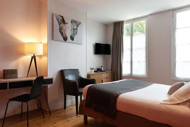 غرفة كلاسيكية بسريرين منفصلين، The Originals Boutique Hotel Victoria Fontainebleau 2/7