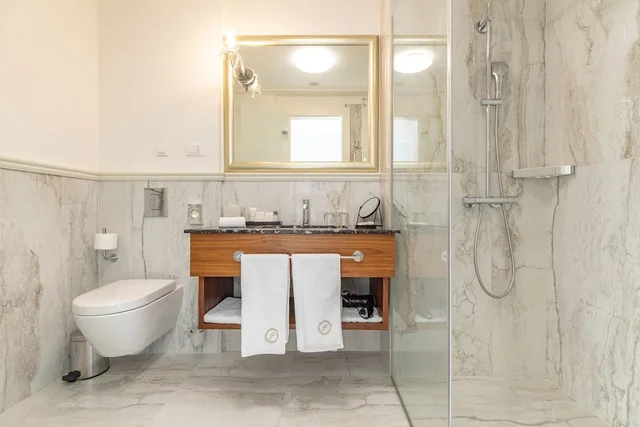غرفة سوبيريور بسريرين منفصلين، Le Premier Boutique Hotel 2/2