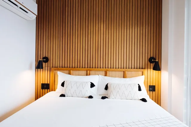 Deluxe, King Bed, Bay View, Accessible، The Rockaway Hotel 1/3