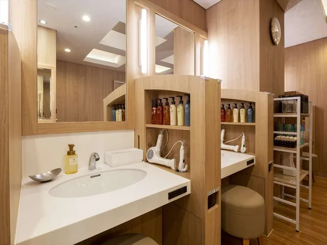 Capsule, Male Only, Upper, Single Bed, Bunk Bed، Anshin Oyado Nagoya Male Only 1/1
