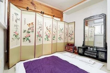 2 Bedrooms, Classic, House, Kitchen, Inwoo House 1/1