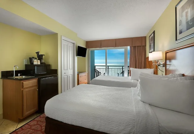 Room, 2 Double Beds, Ocean Front، Bay View Resort Hotel 1/2