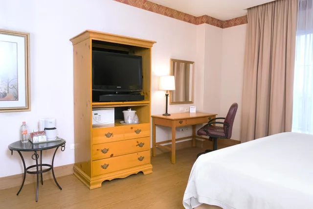 غرفة قياسية بسرير كينج، Holiday Inn Express Silao Aeropuerto Bajio 3/6