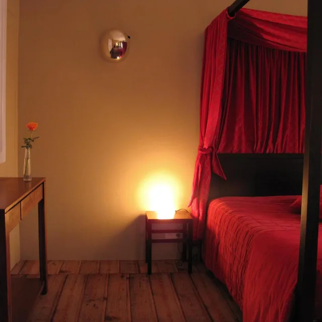 Privilege, Double Bed, Garden Side, Balcony، Hotel Windsor 8/10