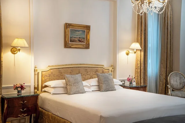 جناح بسرير كينج، Alvear Palace Hotel 2/3