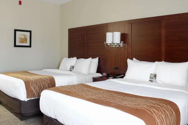 غرفة بسريرين كوين، Comfort Inn & Suites Fultondale Gardendale I-65 1/1