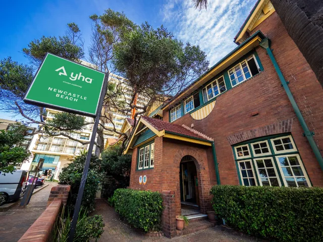 سكن مشترك مختلط بحمام مشترك، YHA Newcastle Beach 1/1