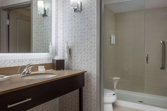 جناح استوديو بسرير كينج لذوي الإعاقة، Homewood Suites by Hilton Waterloo/St. Jacobs 2/2
