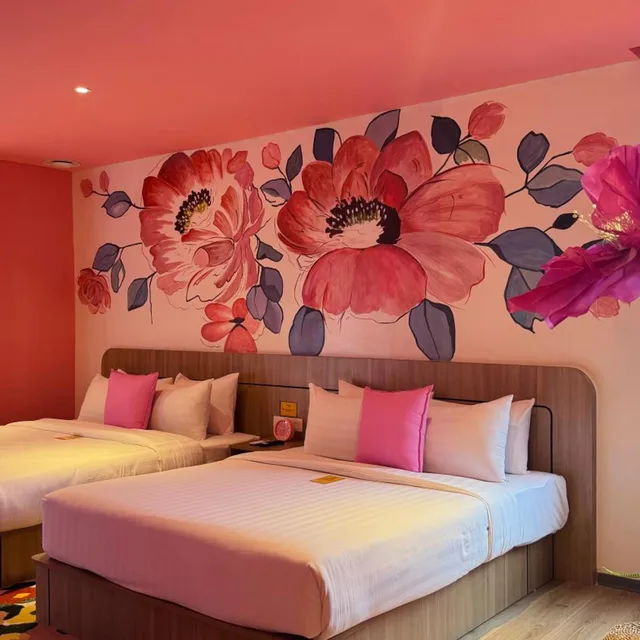 غرفة ديلوكس بسرير كينج، Yellow Bee Resort Cililitan 6/10