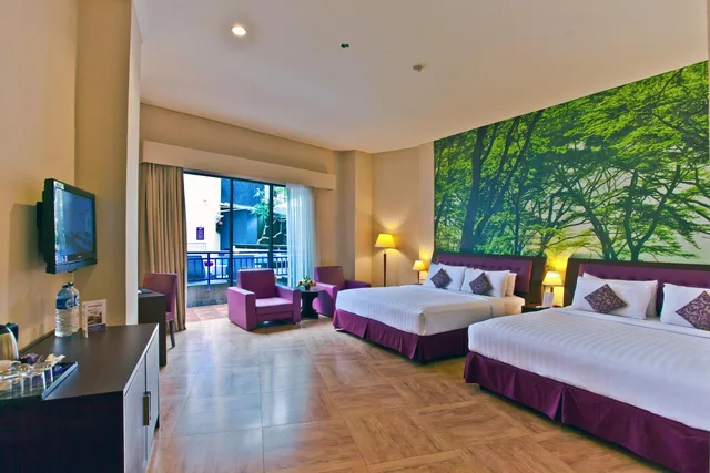 Standard, Twin Beds, No Window، Kuta Central Park Hotel 1/3