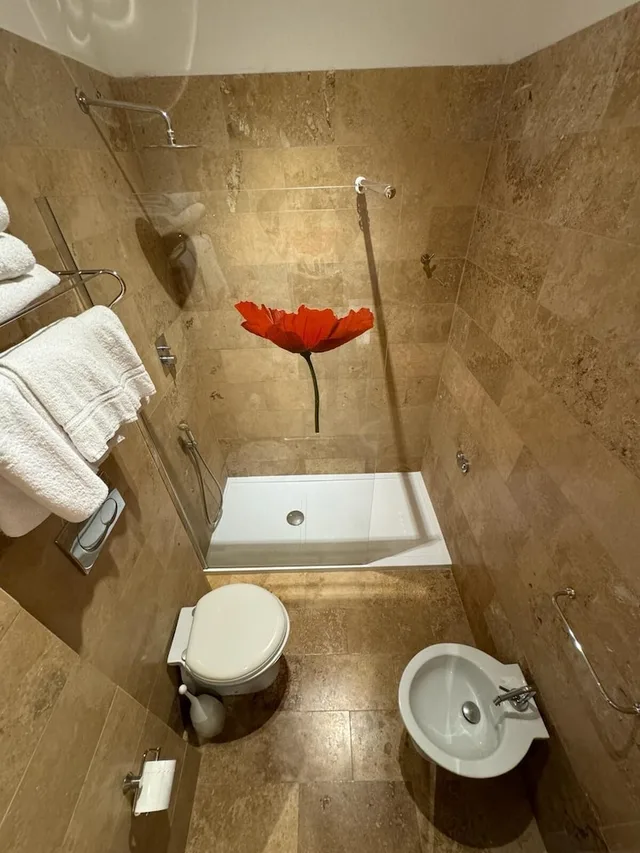 غرفة قياسية ثلاثية بسرير مزدوج وسرير فردي، Villa Ambra 6/6