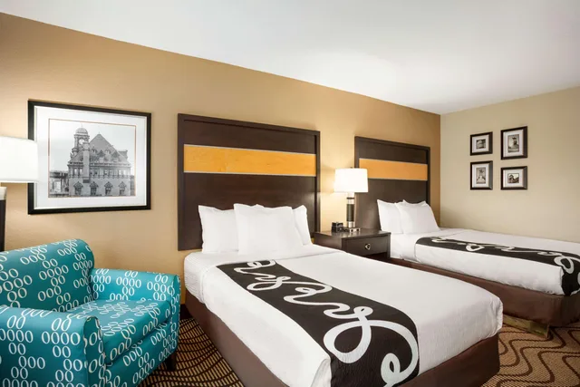 غرفة بسريرين كوين لذوي الإعاقة، La Quinta Inn & Suites by Wyndham Richmond-Midlothian 2/5