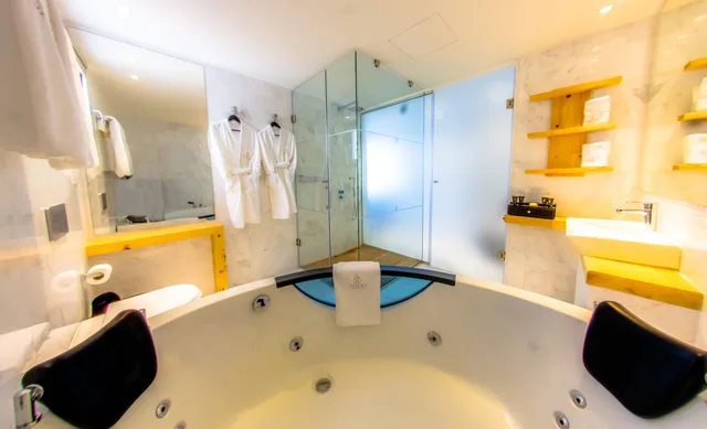جناح جونيور تنفيذي بسرير كينج بإطلالة على البحر بشرفة، The Ciao Stelio Deluxe Hotel - Adults Only 3/5