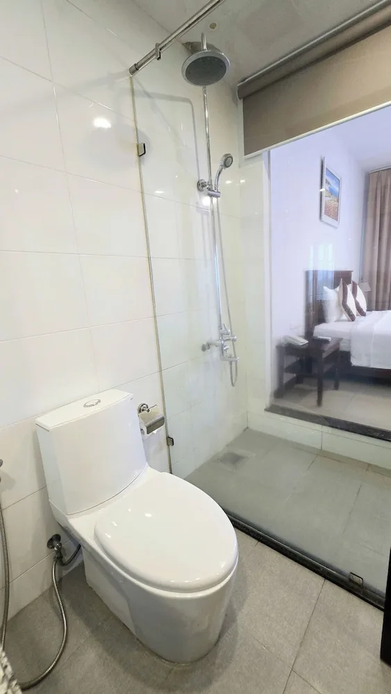 غرفة ديلوكس ثلاثية بسرير كينج، Praha Hotel Phu Quoc 9/10