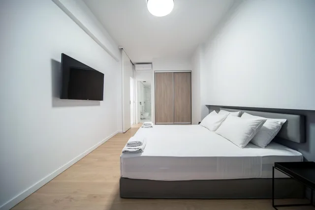 شقة فاخرة بشرفة بغرفتي نوم، Heritage Boutique Apartments 9/10