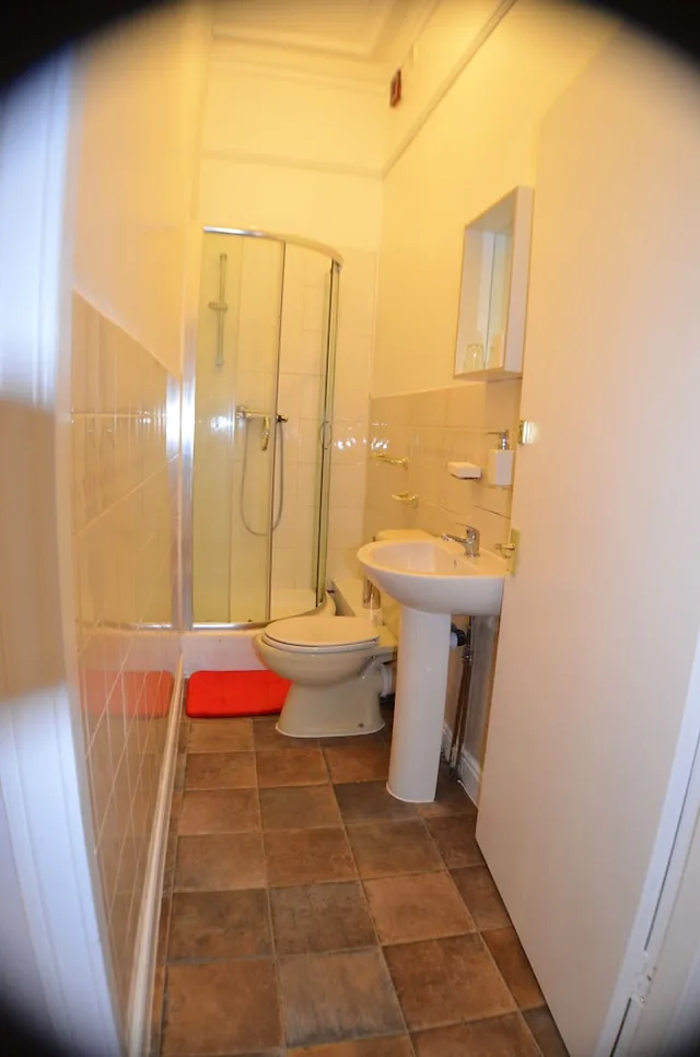 غرفة بسريرين منفصلين، Queen's Guesthouse 5/5