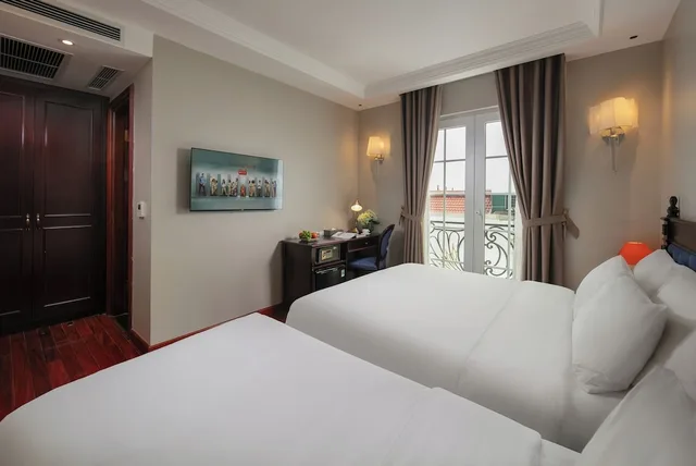 Family, Triple, 1 Double and 1 Single Bed, Sunline Hotel 3/10
