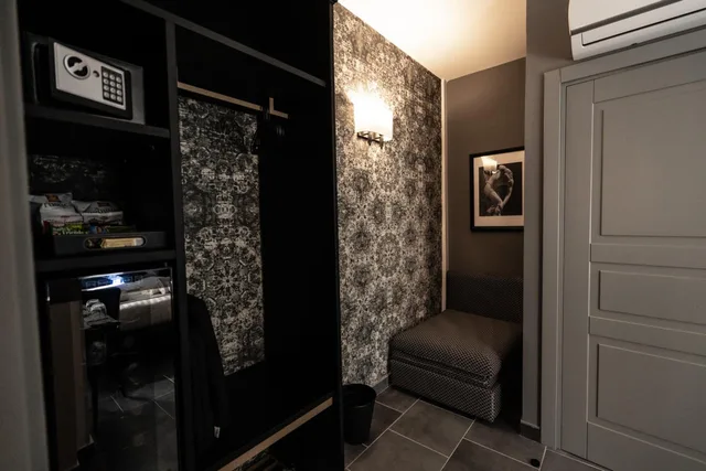 غرفة بسريرين منفصلين بشرفة، Relais Manzoni 8/8