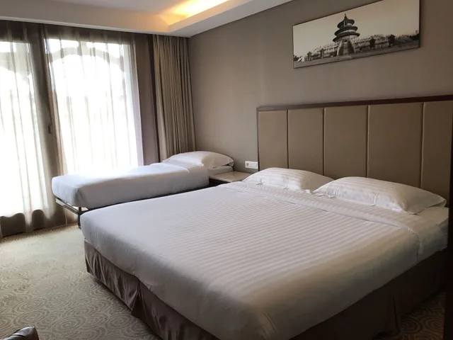Family, Double and Twin Beds, HUATIAN CHINAGORA HOTEL 1/4