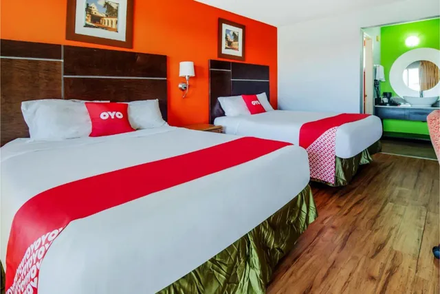 غرفة بسريرين كوين، Hotel Europa Ridgecrest 2/6