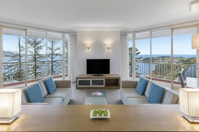 جناح كلوب مع دخول صالة النادي، Crowne Plaza Terrigal 3/6
