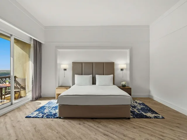 Premium, King Bed, Garden View, Rixos Bab Al Bahr 1/9
