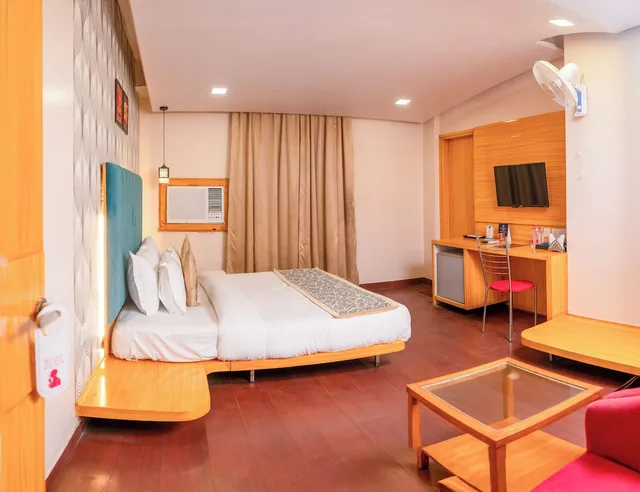 Super, Deluxe, Double Bed، OYO 9542 the Blue Heaven Banipark 6/10