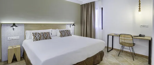 شقة سوبيريور، Arena Castillo Hotel 1/5