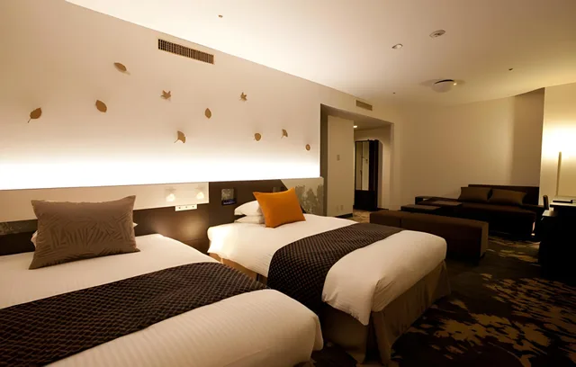 Deluxe, Single, 2 Double Beds، Toyama Excel Hotel Tokyu 1/1