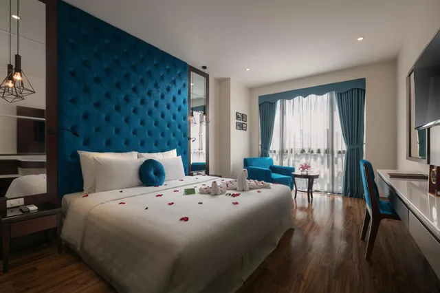 غرفة ديلوكس بسرير مزدوج، Hanoi Legacy Hotel - Bat Su 2/2