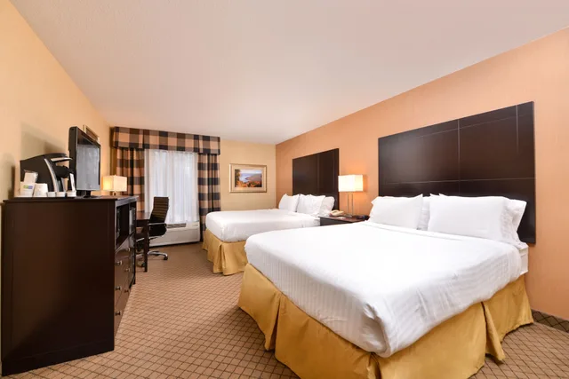 غرفة قياسية بسريرين كوين، Holiday Inn Express Lewisburg/New Columbia 3/10