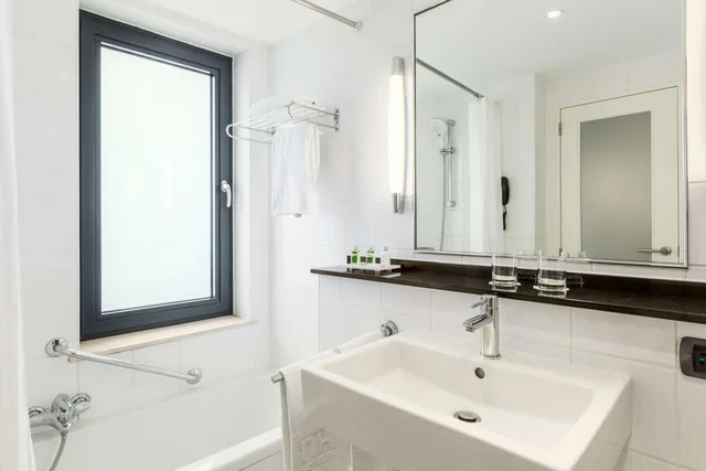 غرفة قياسية بسرير مزدوج أو سريرين منفصلين، Hotel NH Brussels Grand Place Arenberg 7/7