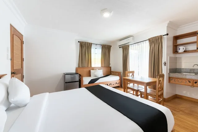 Standard, Queen Bed, Club Balai Isabel 1/10
