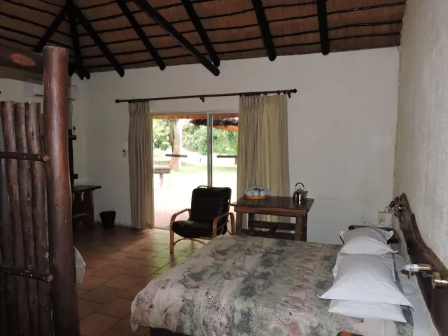 شاليه أساسي بسرير كوين وسرير فردي بغرفة نوم واحدة، Elephant Walk Retreat 1/1
