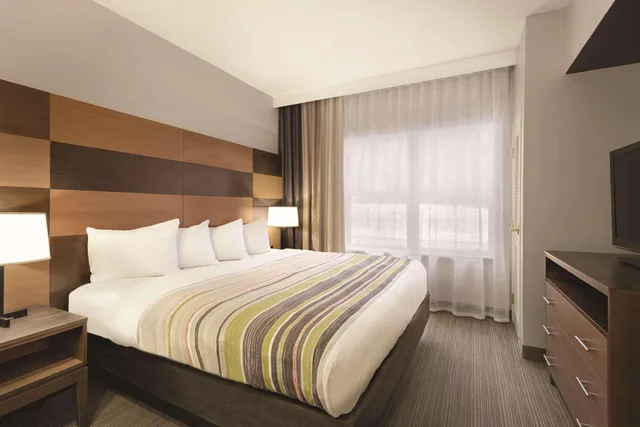 استوديو بسرير كينج، Country Inn & Suites by Radisson, Boone, NC 1/1