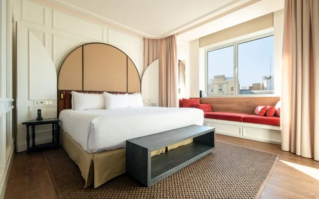 جناح رئاسي مفردة بسرير كينج، Only YOU Hotel Valencia (ex Ayre Astoria Place) 1/9