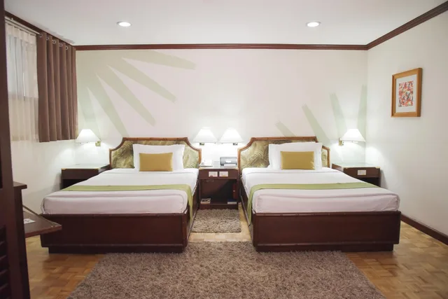 جناح جونيور بسريرين منفصلين وسريرين مزدوجين، Oasis Hotel 2/2