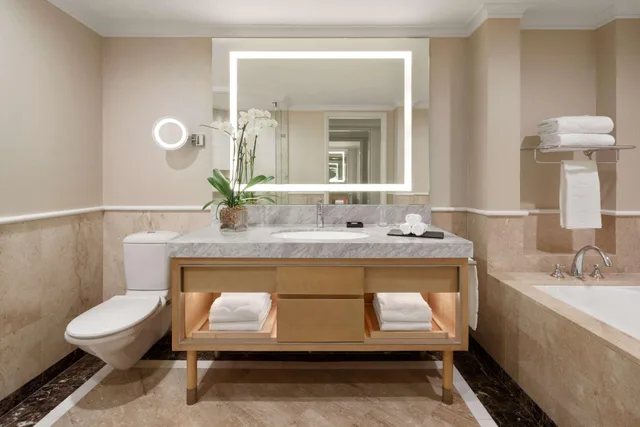 Ambassador, Suite، Shangri-La Sydney 2/2