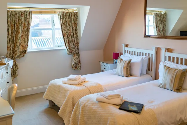 غرفة قياسية بسريرين منفصلين، St Giles House Hotel 2/7