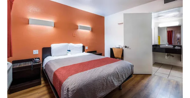 غرفة بسرير كوين لذوي الإعاقة، Motel6 Bessemer, AL - Birmingham 3/4