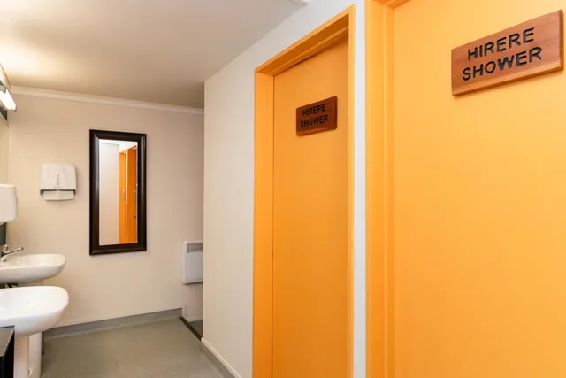 غرفة اقتصادية بسرير مزدوج بحمام مشترك، Haka House Queenstown 2/3