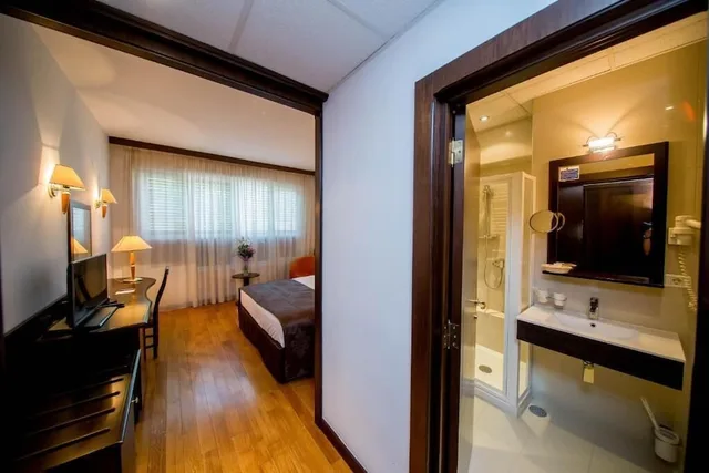 غرفة سوبيريور بسرير كوين، Best Western Central Hotel 6/6
