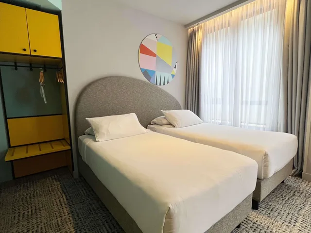 Family, King Bed, Ibis Styles Tbilisi Center 2/9