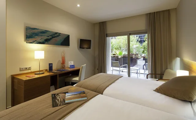 غرفة بسرير مزدوج، Thalasia Costa de Murcia 3/5