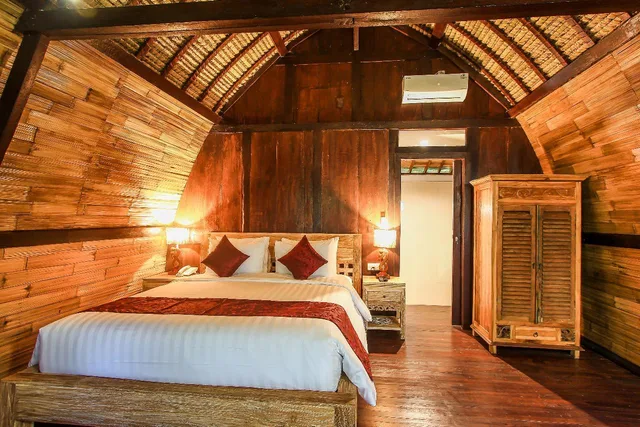 بنغل بإطلالة على الحديقة، Keramas Sacred River Village 2/2